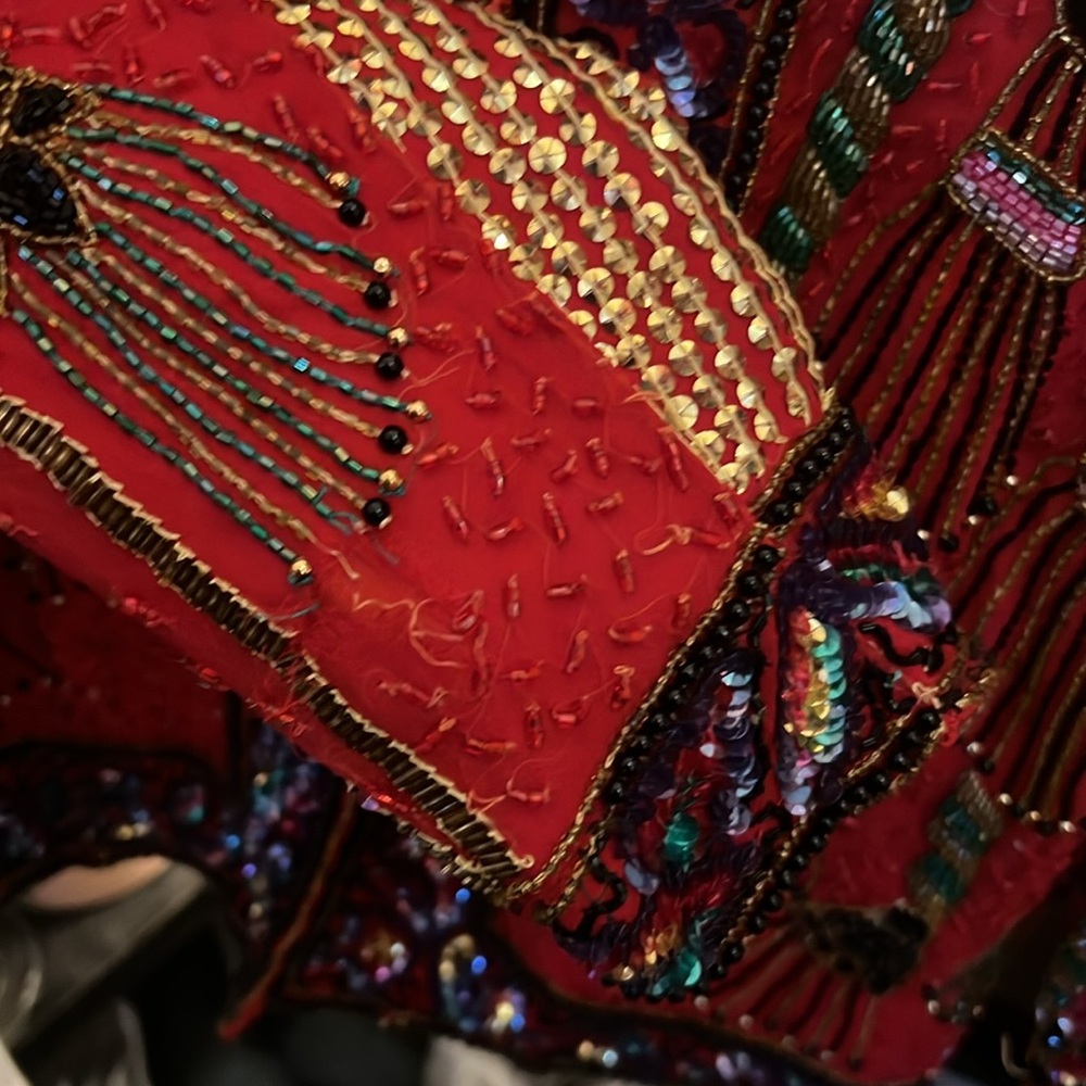 SALE!! DEAL!! AMAZING 1980s Vintage Red Silk Beaded & Sequined Tassel Jacket - Picture 5 of 5